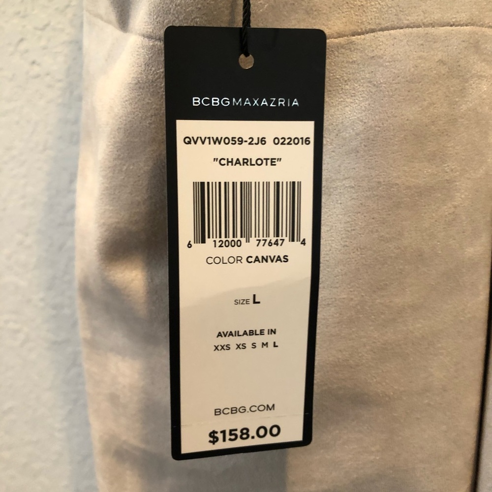 BCBG Top - Picture 6 of 8